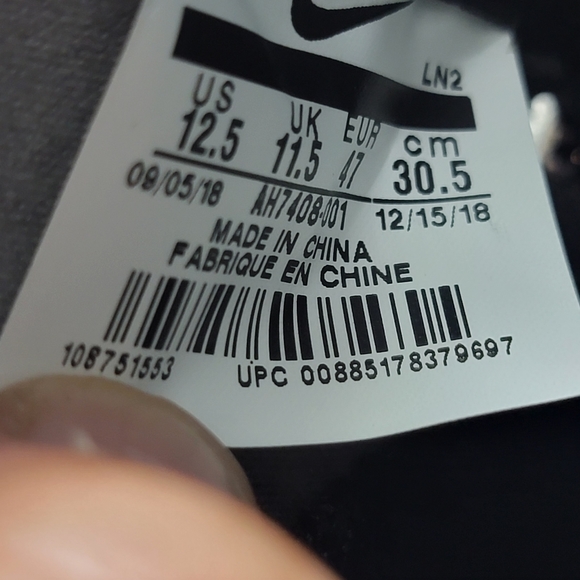 Nike Mens 12.5 Vapor Untouchable 3 Elite Football Cleats AH7408-001 Black